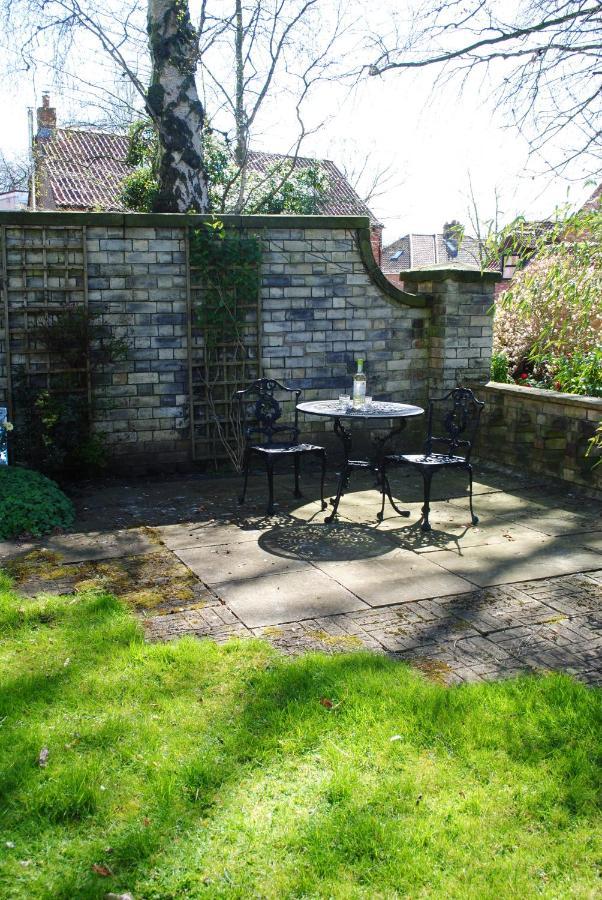 Melton Guest House York Zewnętrze zdjęcie